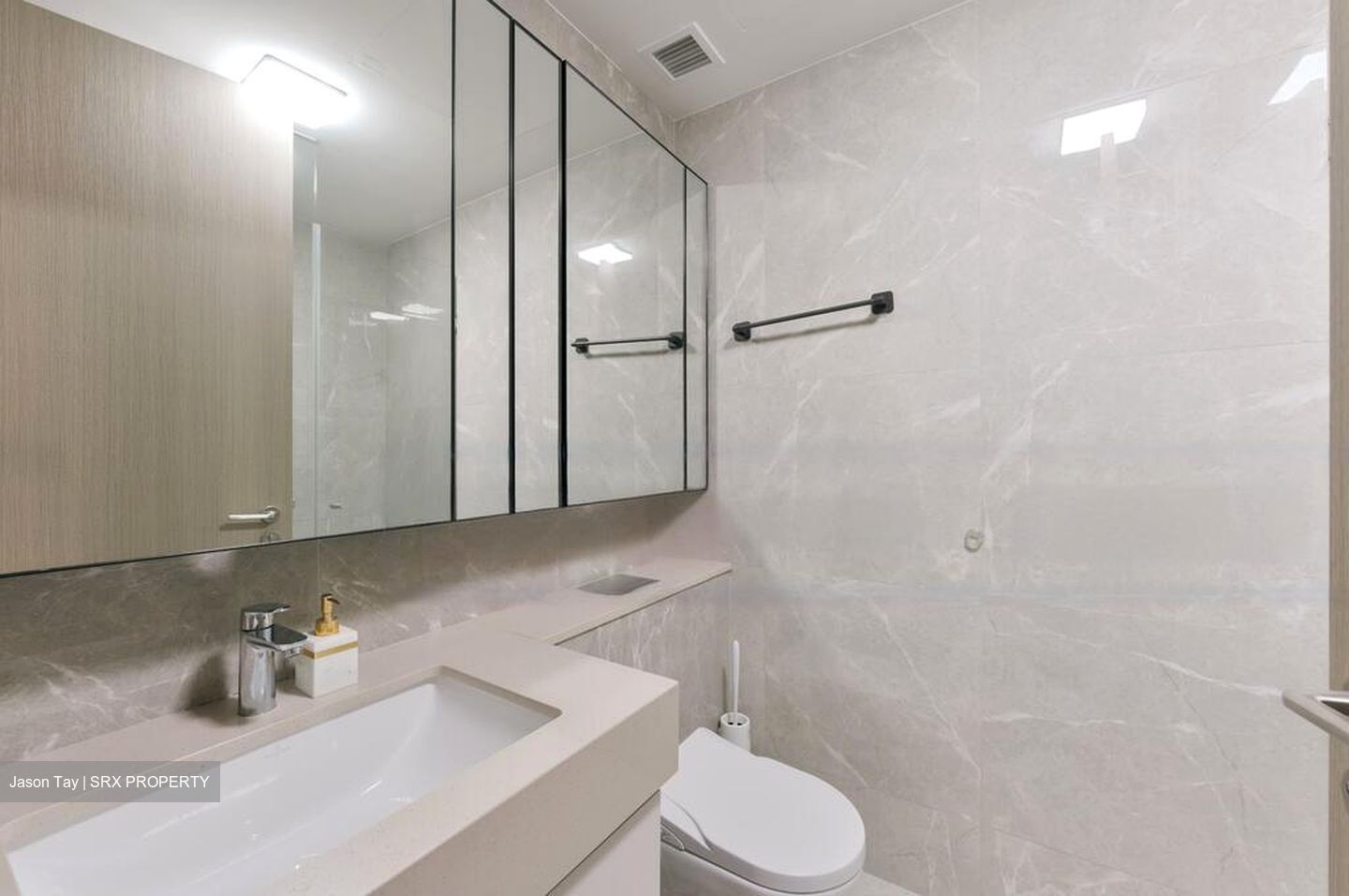 Dairy Farm Residences (D23), Apartment #453744881